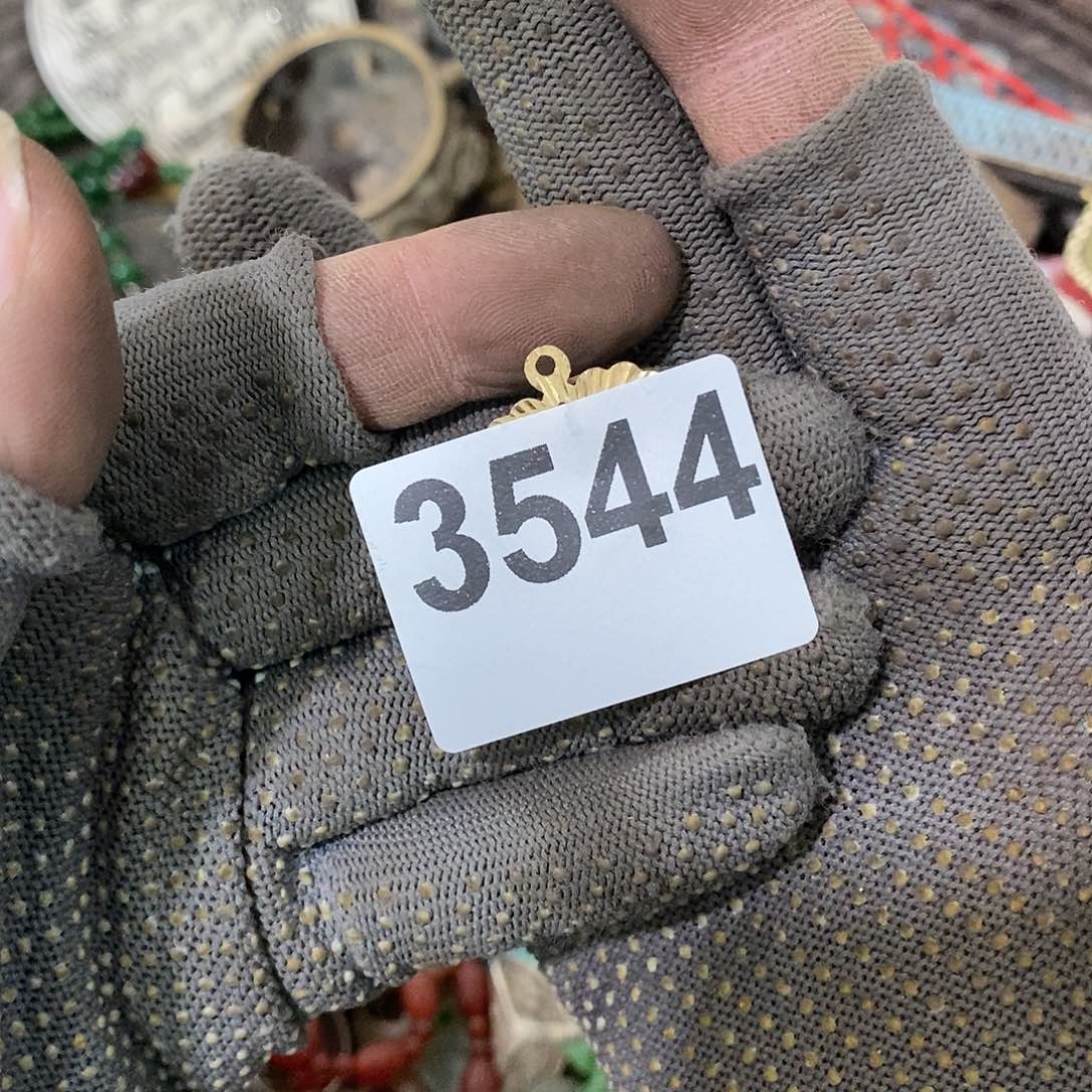 爱***人光明的未来是一个3544