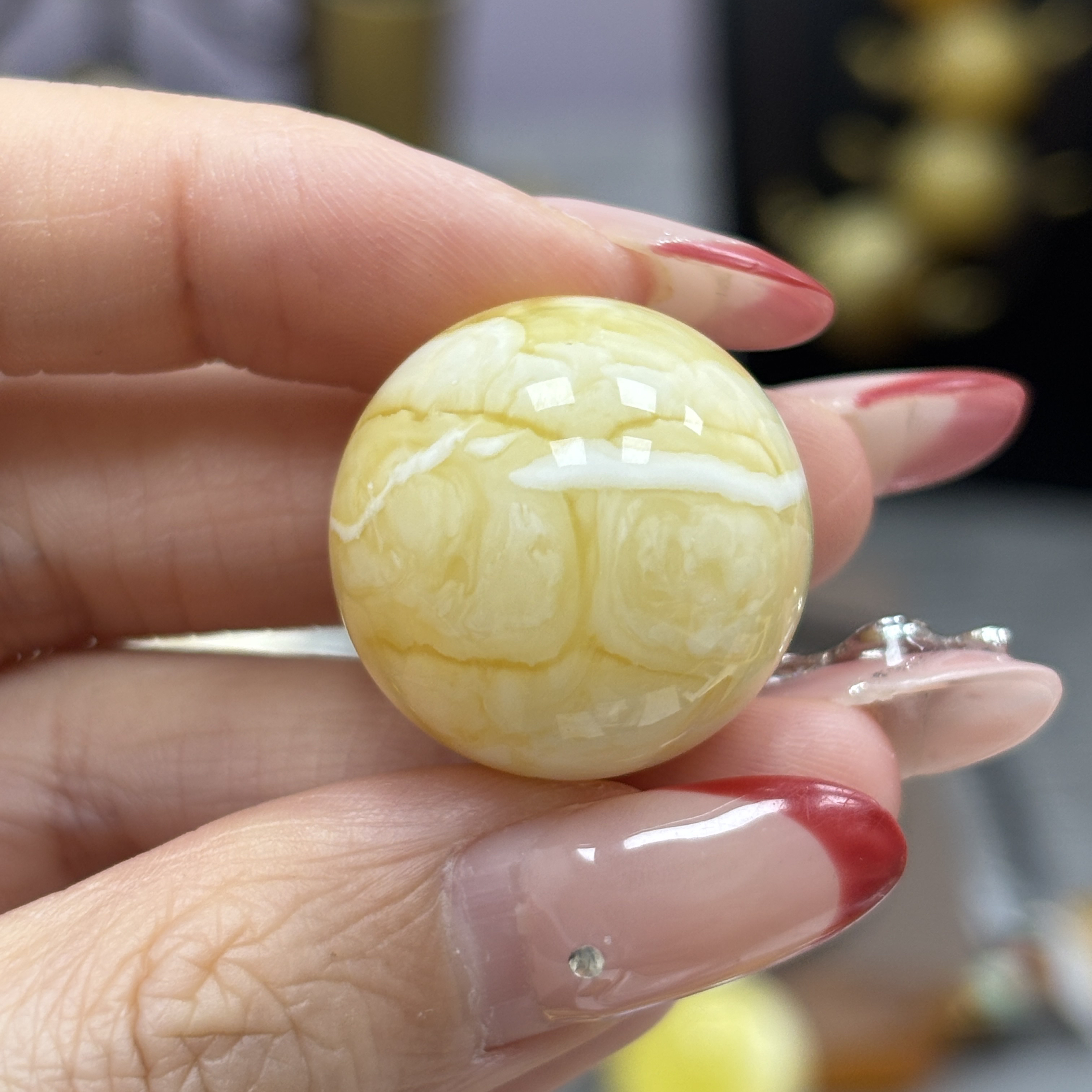 22.9mm 小妖珠宝天然原矿琥珀蜜蜡