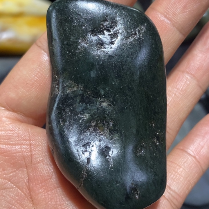 颈饰未镶嵌和田玉（糖玉）57