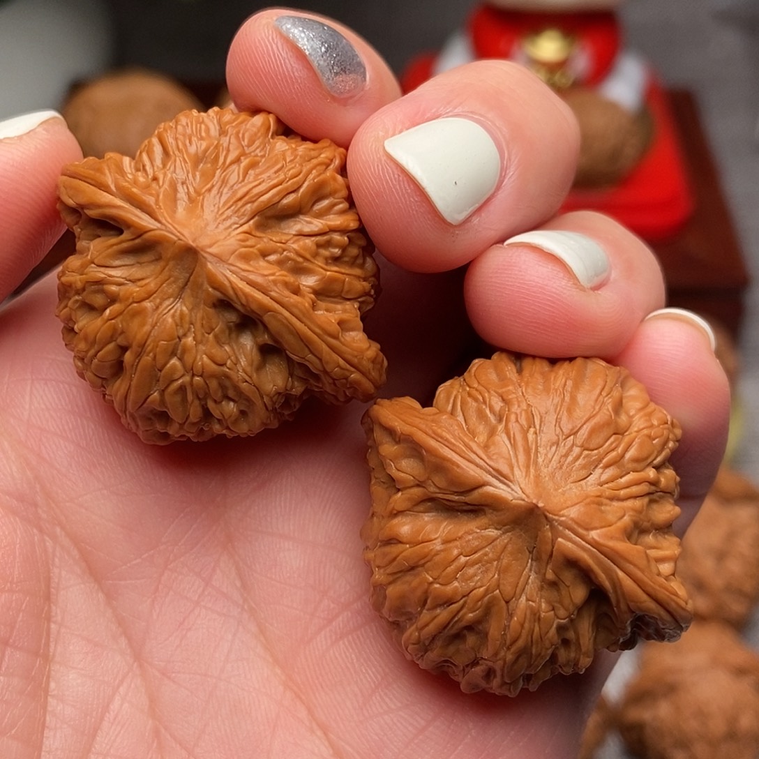 速***羊把件文玩核桃磨盘35全品