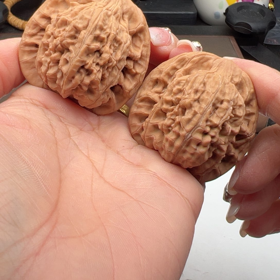 文玩核桃把件望月44