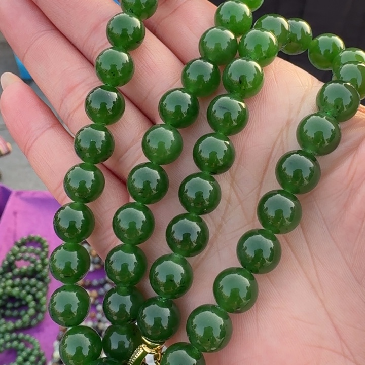 和田玉未镶嵌颈饰卡10李