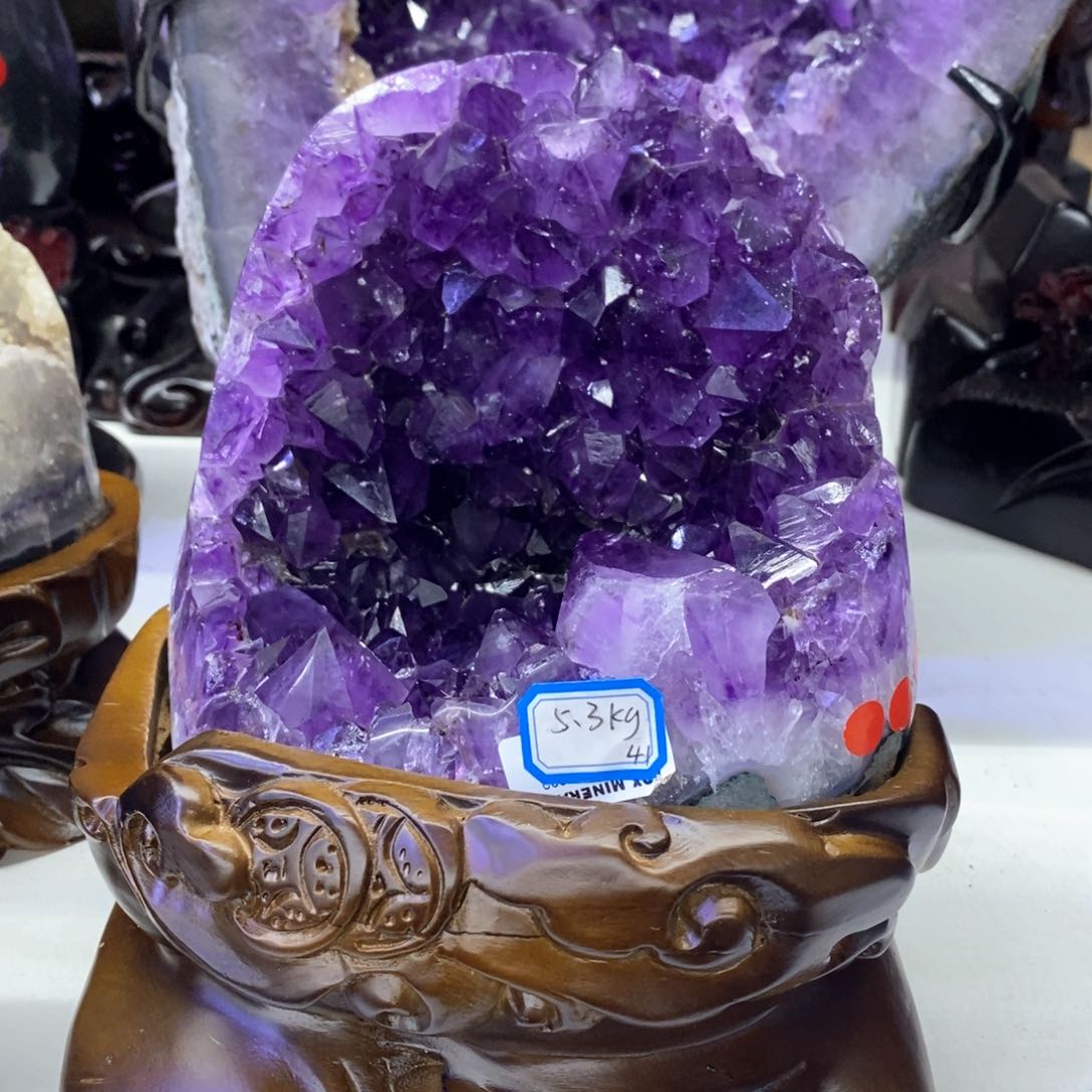 紫晶摆件未镶嵌好好