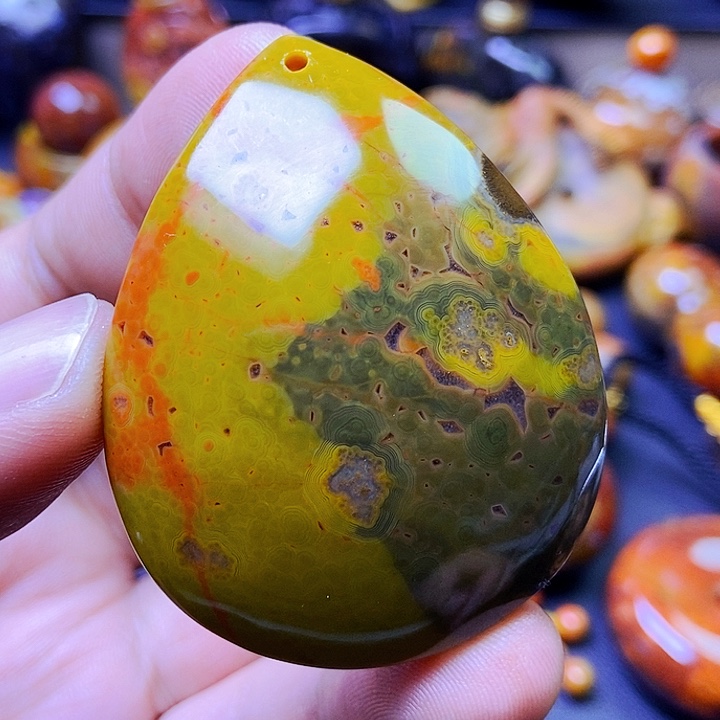 玛瑙/玉髓颈饰未镶嵌