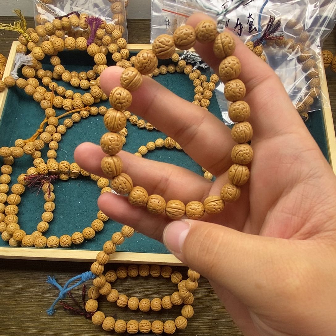 X***徐桃核吊坠精品野生桃核尺寸9+