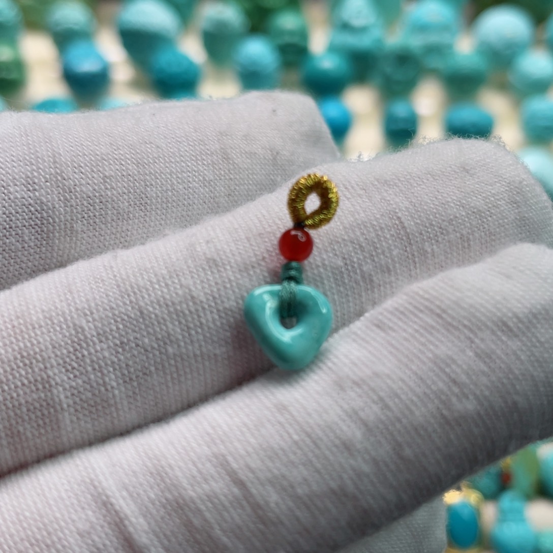 南红玛瑙颈饰未镶嵌