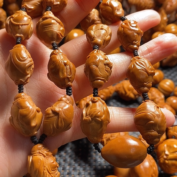 吊坠橄榄核❄️弥勒手持