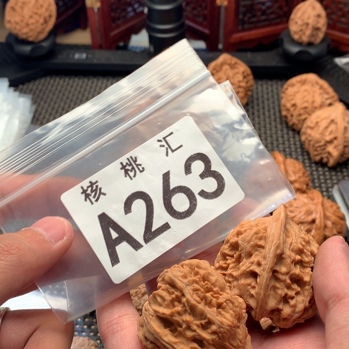 李***毅吊坠文玩核桃兵马俑