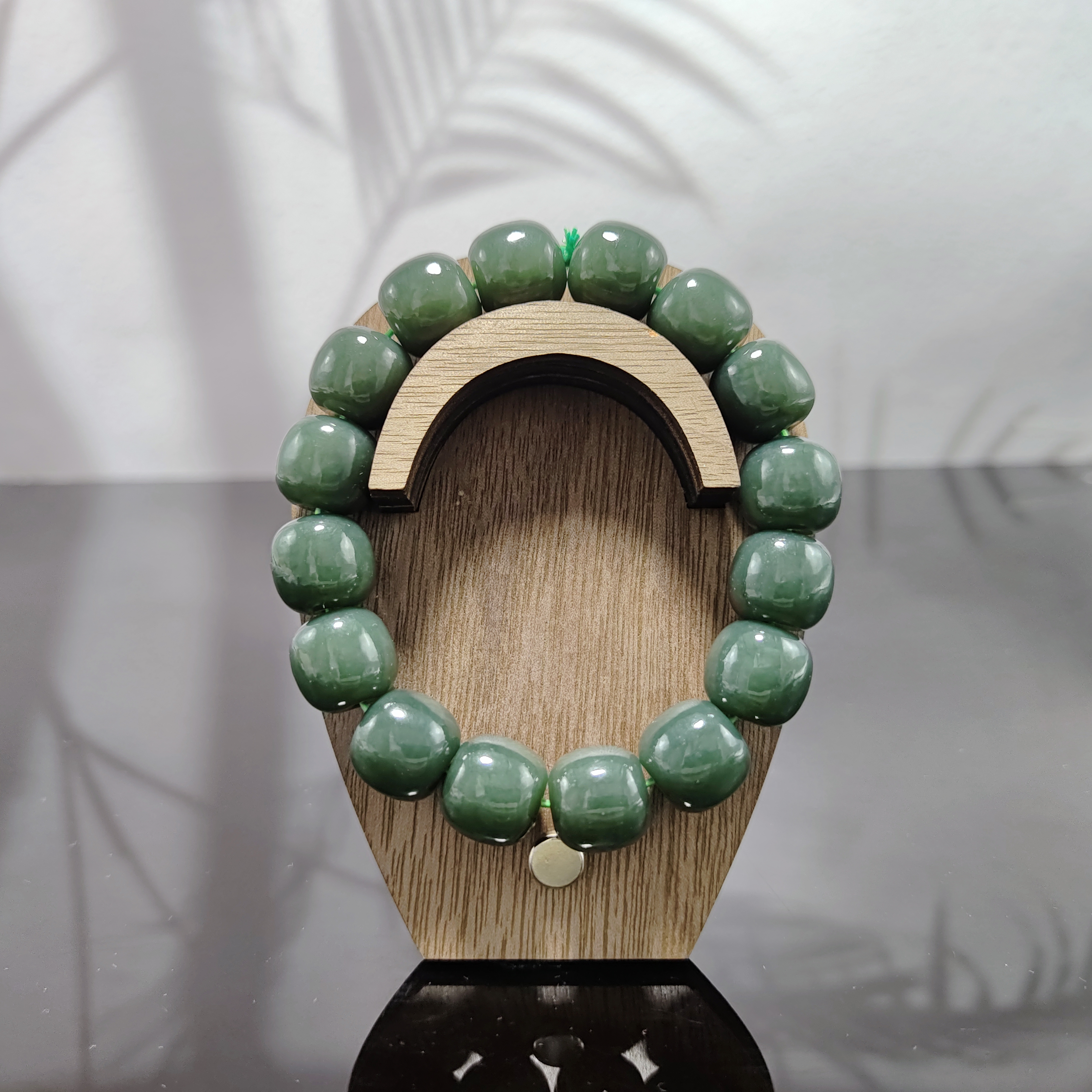 R和田玉桶珠手串（卡14）3236