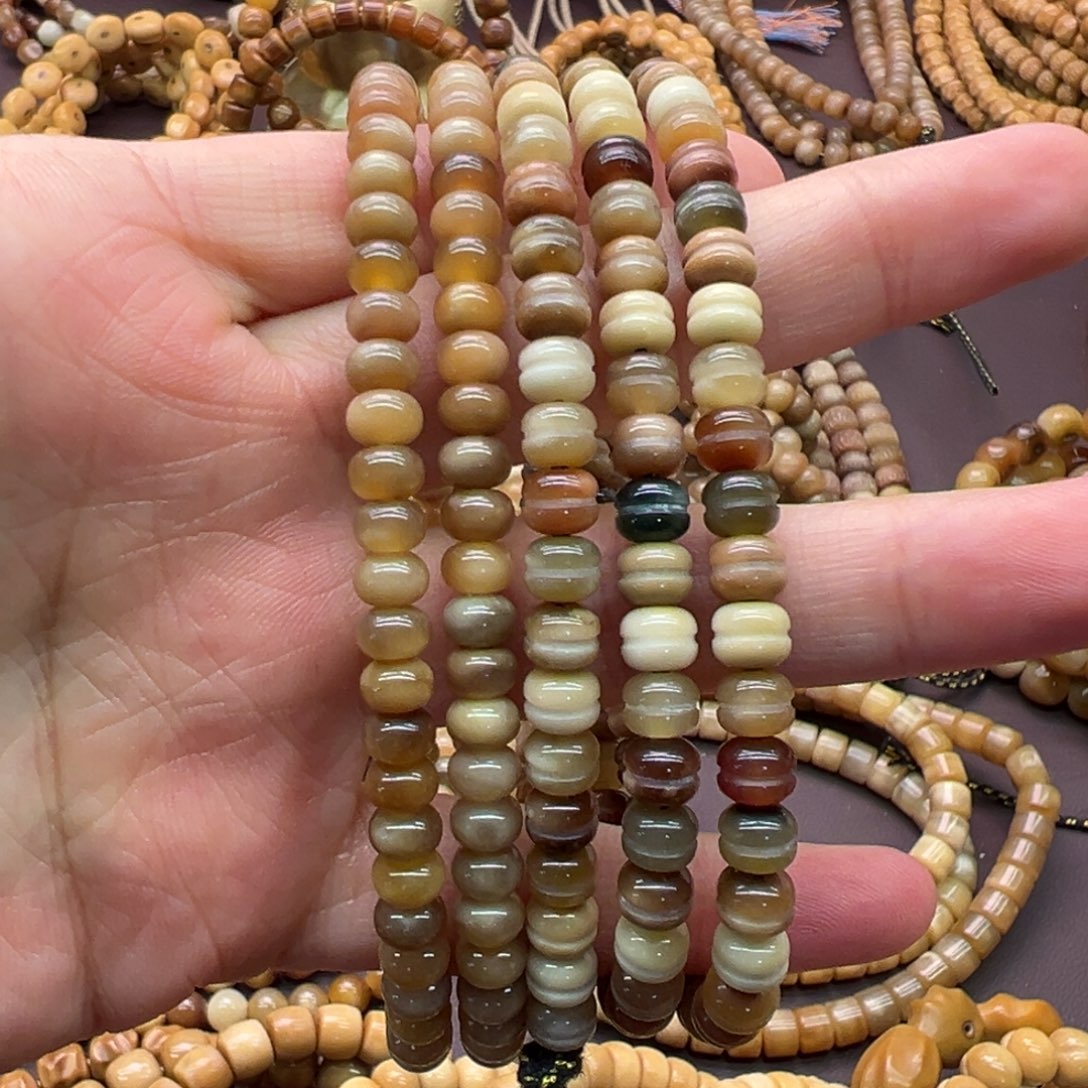 B***W吊坠龙脊菩提不退不换