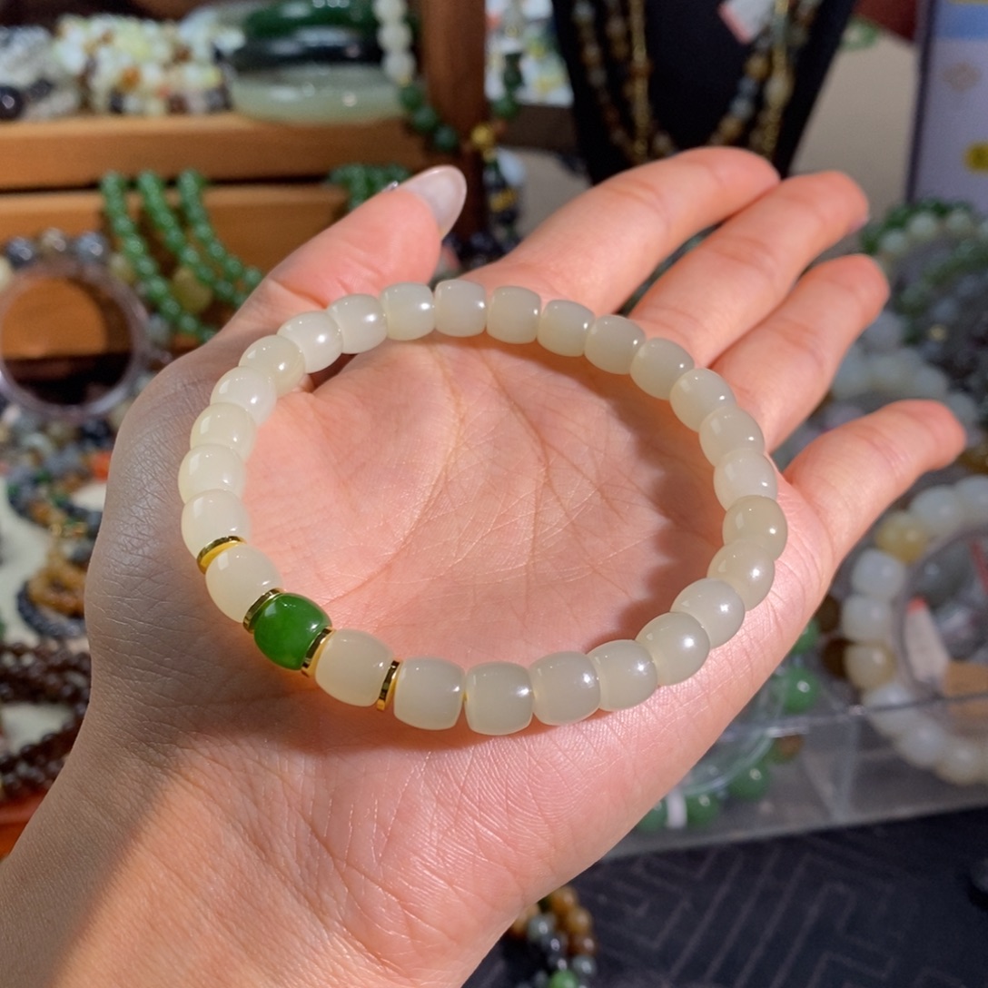 和田玉未镶嵌手链