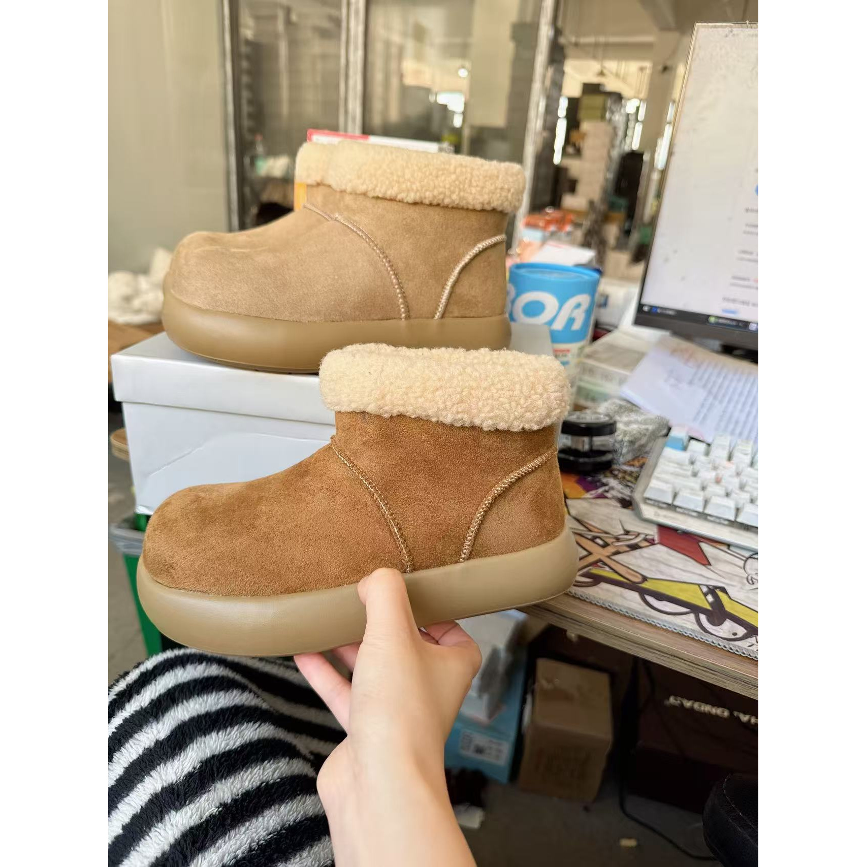 C11高端成人时尚25年爆款小土豆雪地靴