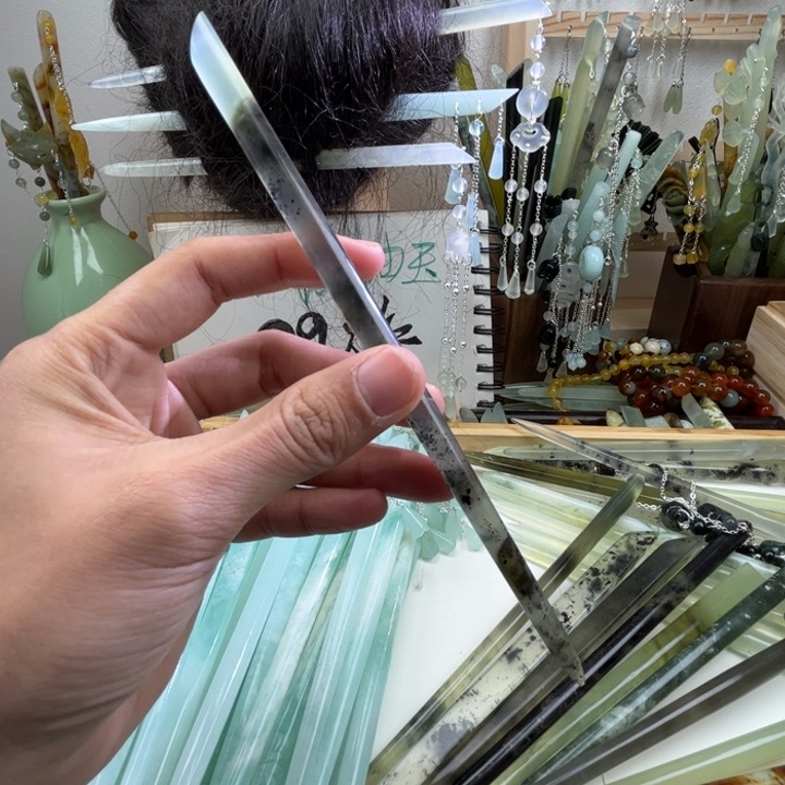 蛇纹石玉发饰未镶嵌长度18.3