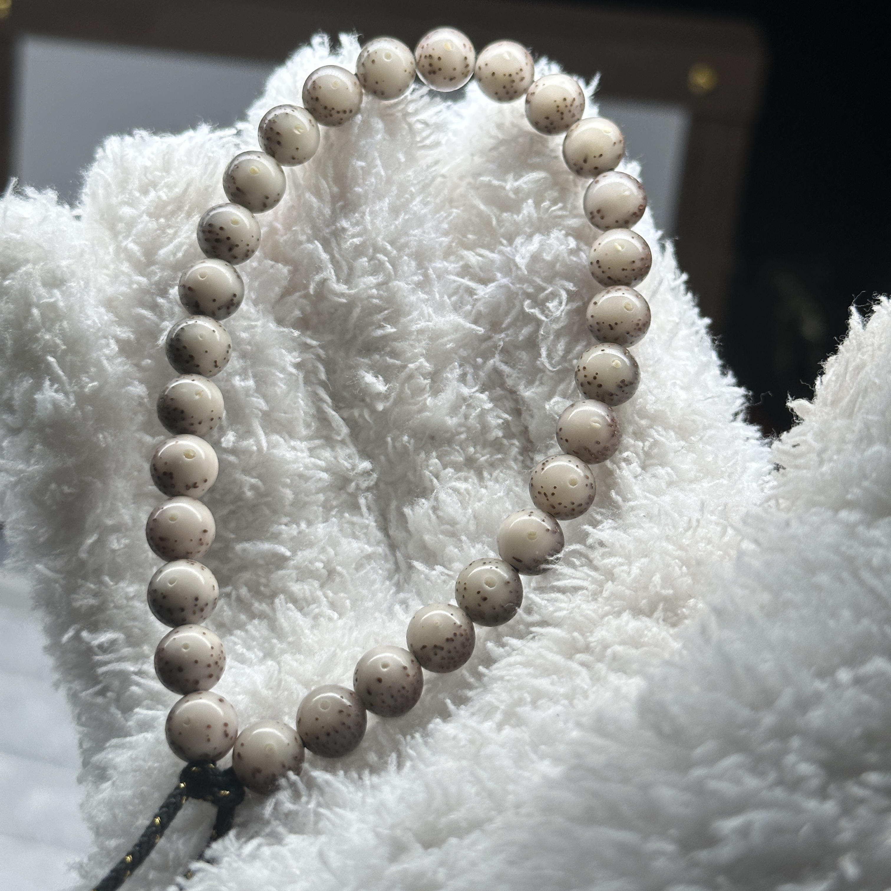 星月菩提8mm圆珠大眼睛糯透手持