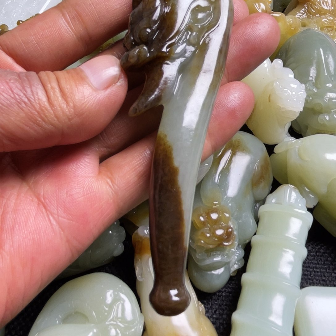 和田玉吊坠(不含链)未镶嵌王*