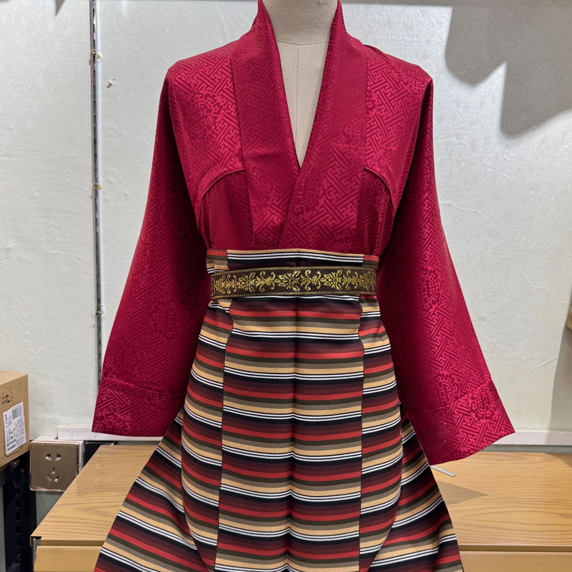 一号衬衫+绑点一套民族风女士复古时尚传统网红休闲女款