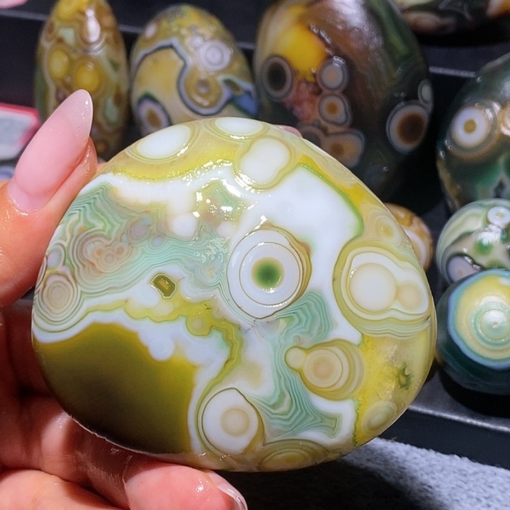 玛瑙/玉髓未镶嵌珠宝奇石20