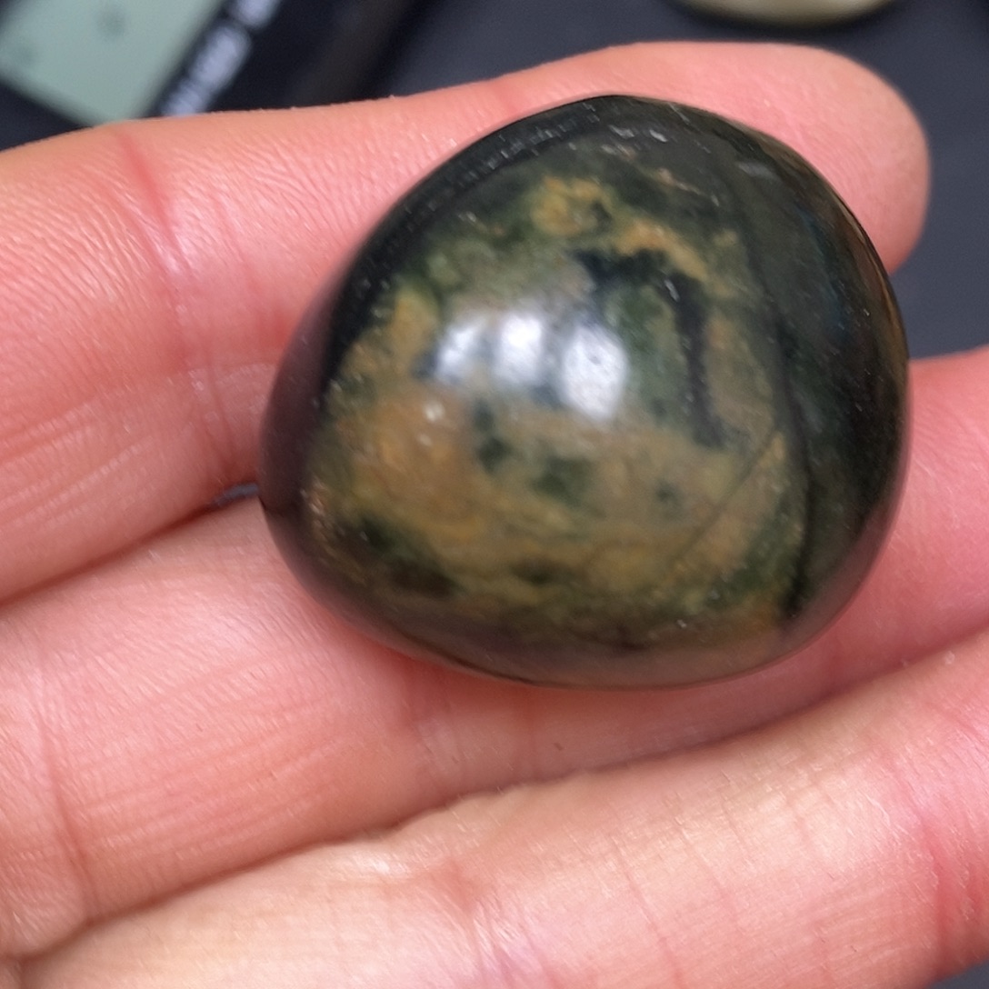 和田玉未镶嵌珠宝奇石