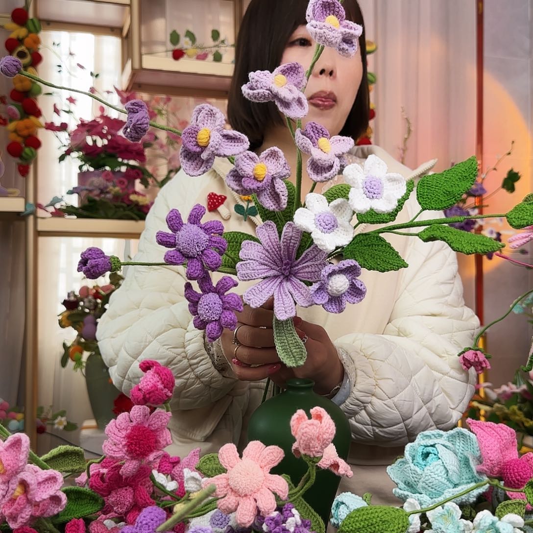 手工钩织设计花束