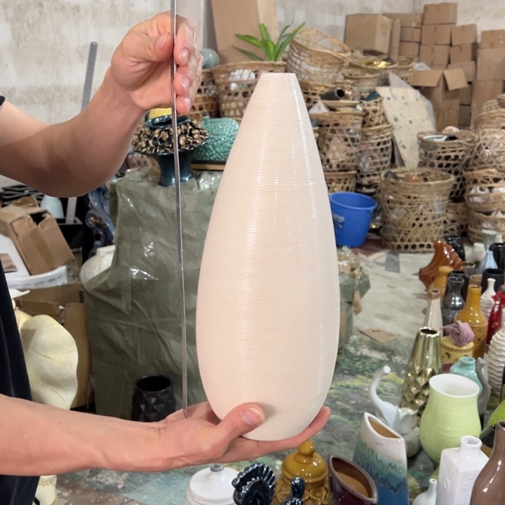 瓶高度35厘米口径2厘米