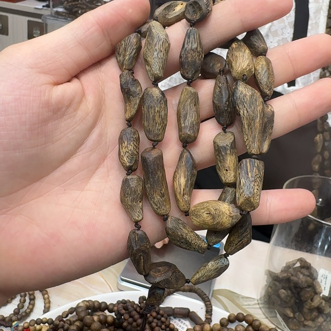 沉香手串白棋母树沉水树丁多圈 38.6 克多样性发一