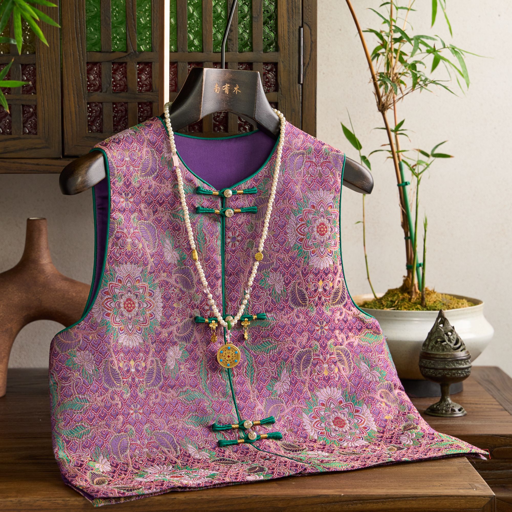 雅集华服【紫气东来】新中式单面穿优雅轻奢气质开衫马甲V25C294