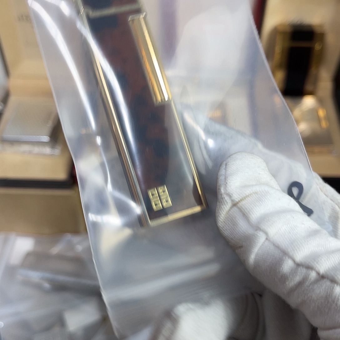 吉***哥中古二手打火机云奢