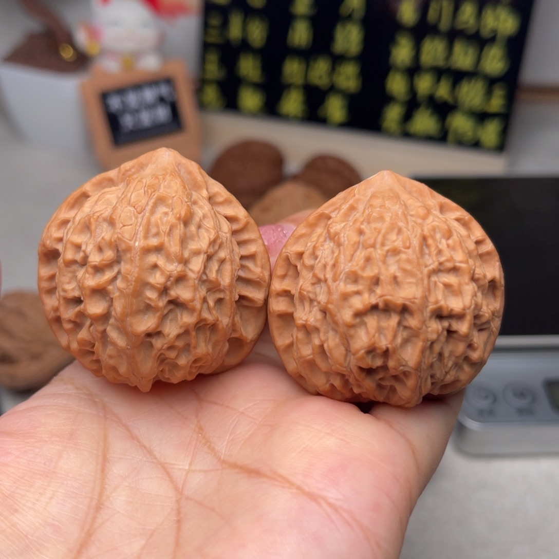 文玩核桃把件仙台