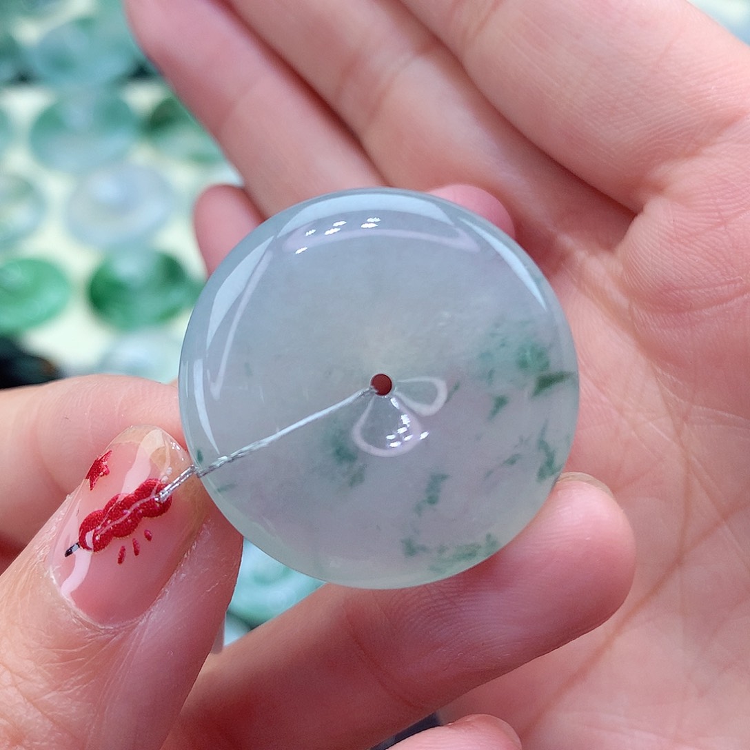 翡翠颈饰未镶嵌8尺寸28.2/6.0