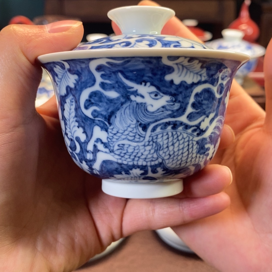 碗7.0/120cc青花麒麟追凤。精品