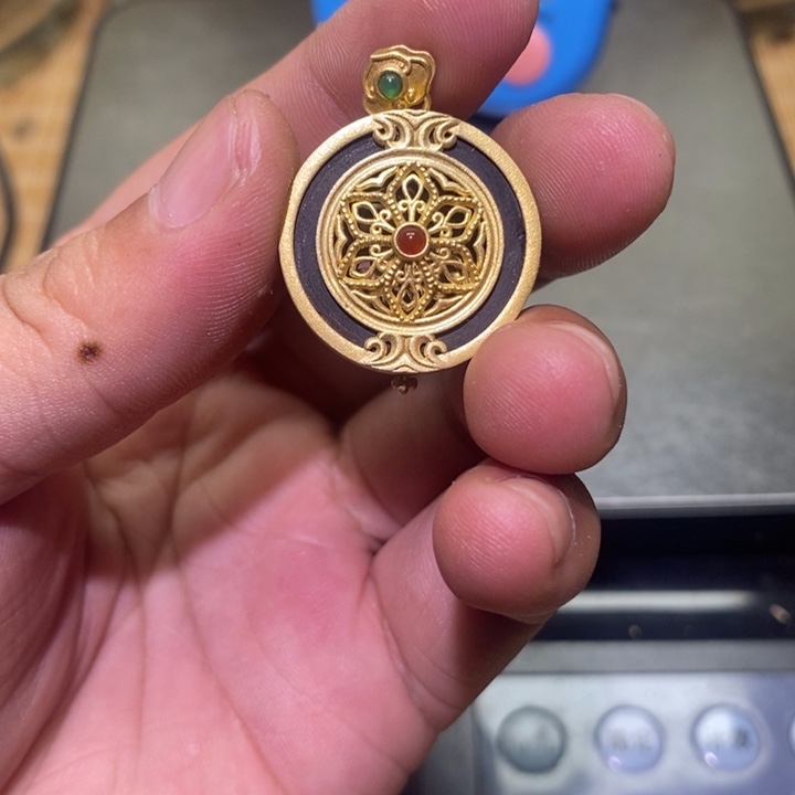 沉香碎屑沉香沉水