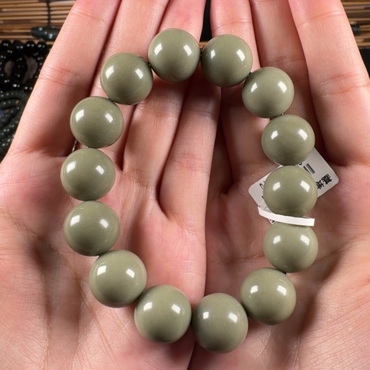 未镶嵌和田玉手链