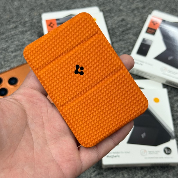 准新品 Apple/苹果 【大牌捡漏】 橙色 Magsafe 磁吸卡包 支架卡包