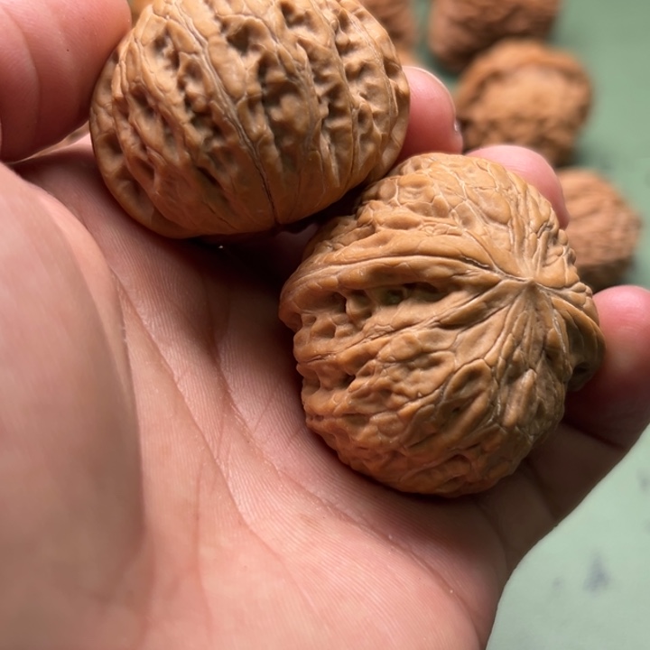 文玩核桃吊坠b**r40 铁锤