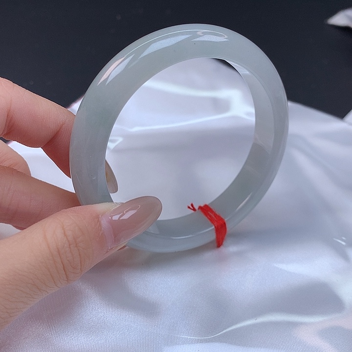 翡翠未镶嵌手镯57