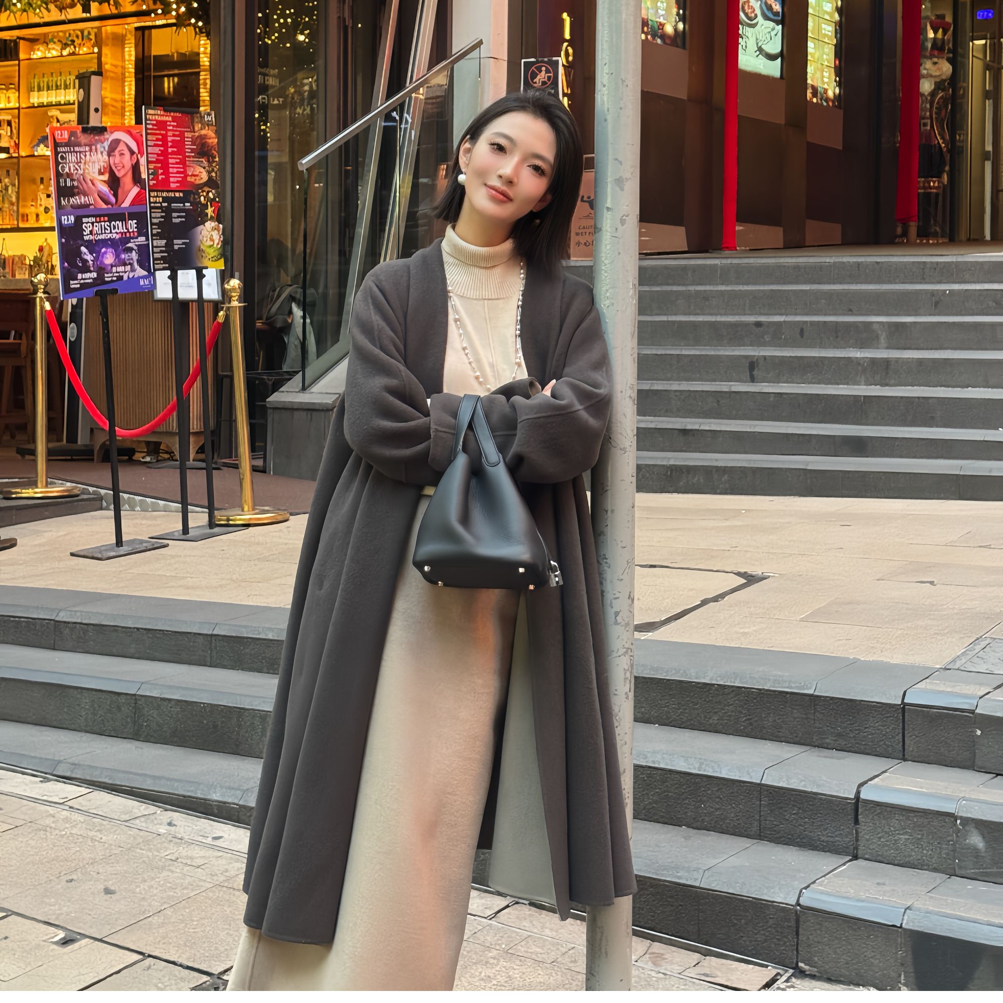 【交个朋友】绵羊毛秋冬保暖纯色毛呢外套时尚大衣5239C360040