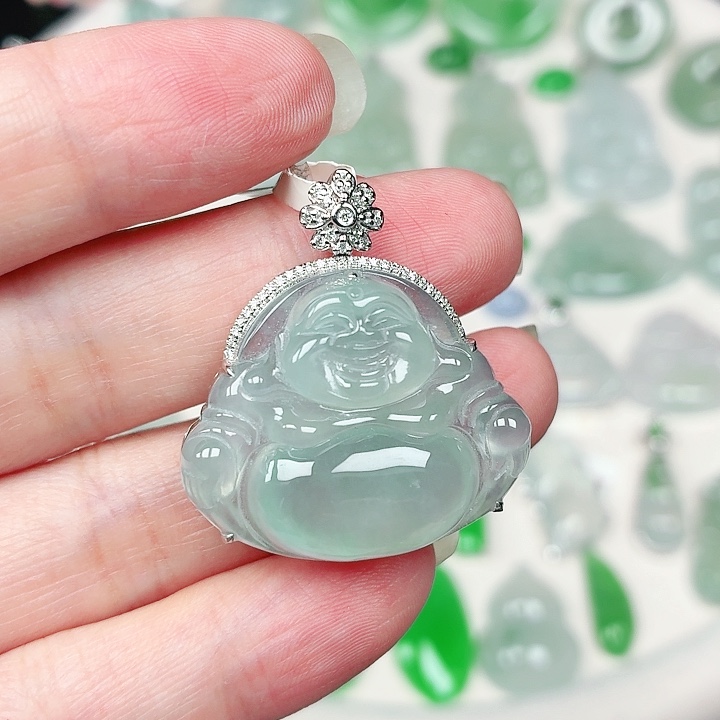 颈饰18K金镶嵌翡翠缅甸天然A货翡翠