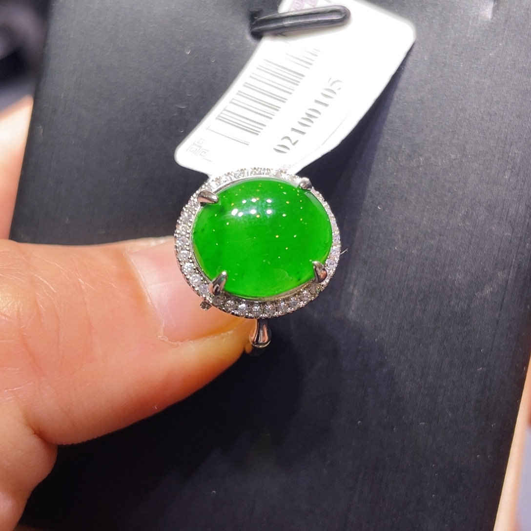 翡翠未镶嵌项链戒指