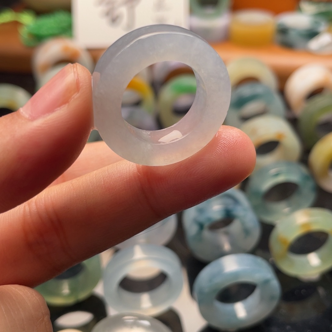 未镶嵌定制翡翠  紫月光