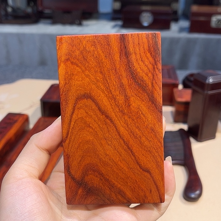 自***菜檀香紫檀（小叶紫檀）细支烟盒