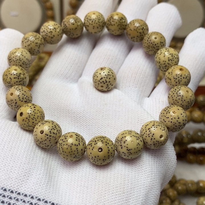 星月菩提吊坠永****城原白11.5月朗星稀正圆单圈21棵