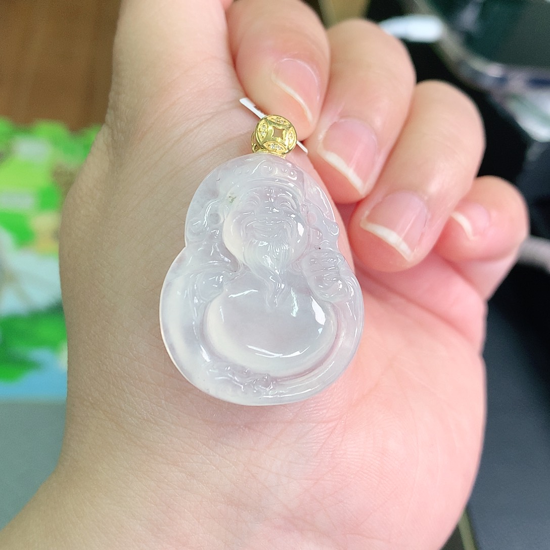 翡翠18K金镶嵌颈饰冰胶财神爷