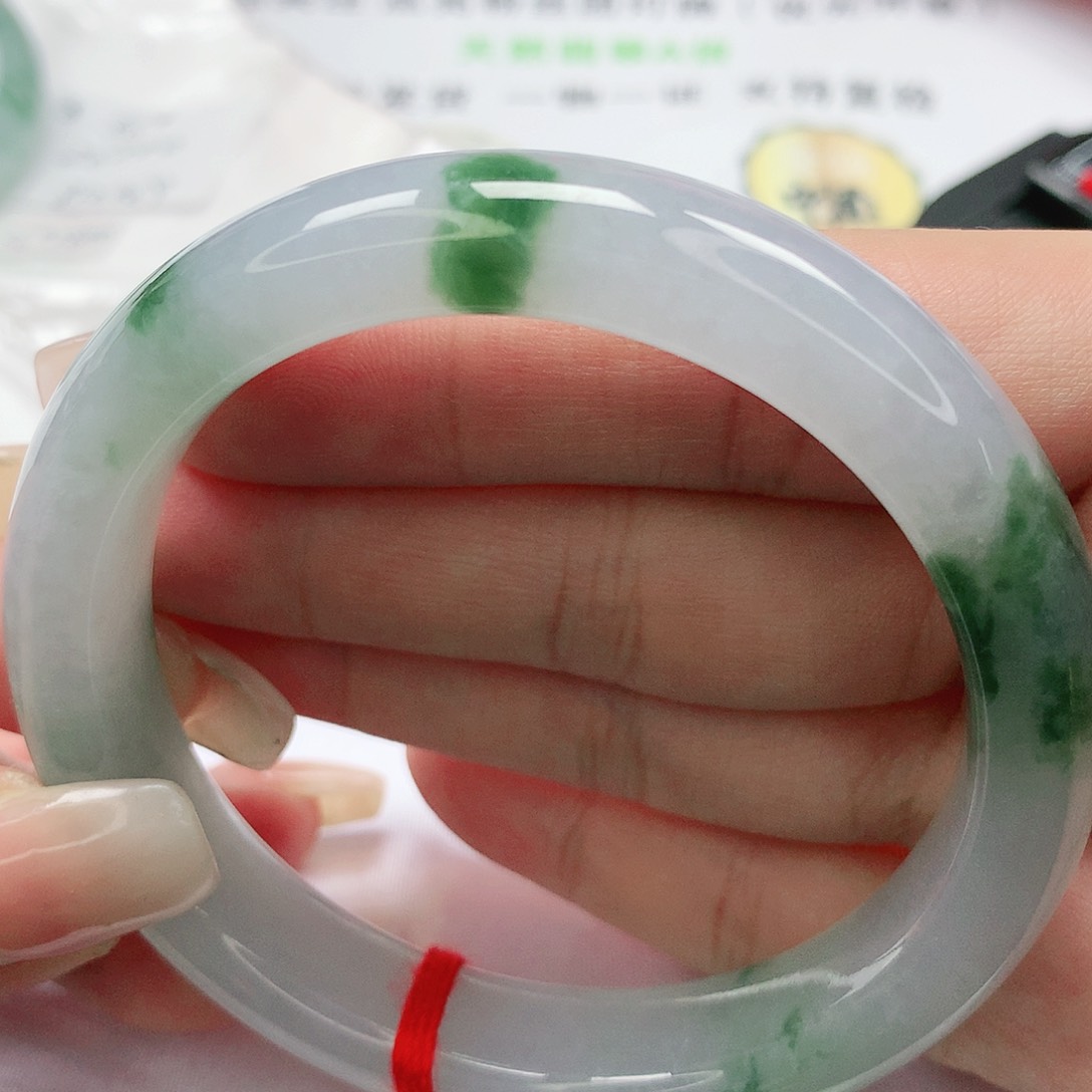 【闪购商品】翡翠手镯未镶嵌缅甸天然A货翡翠