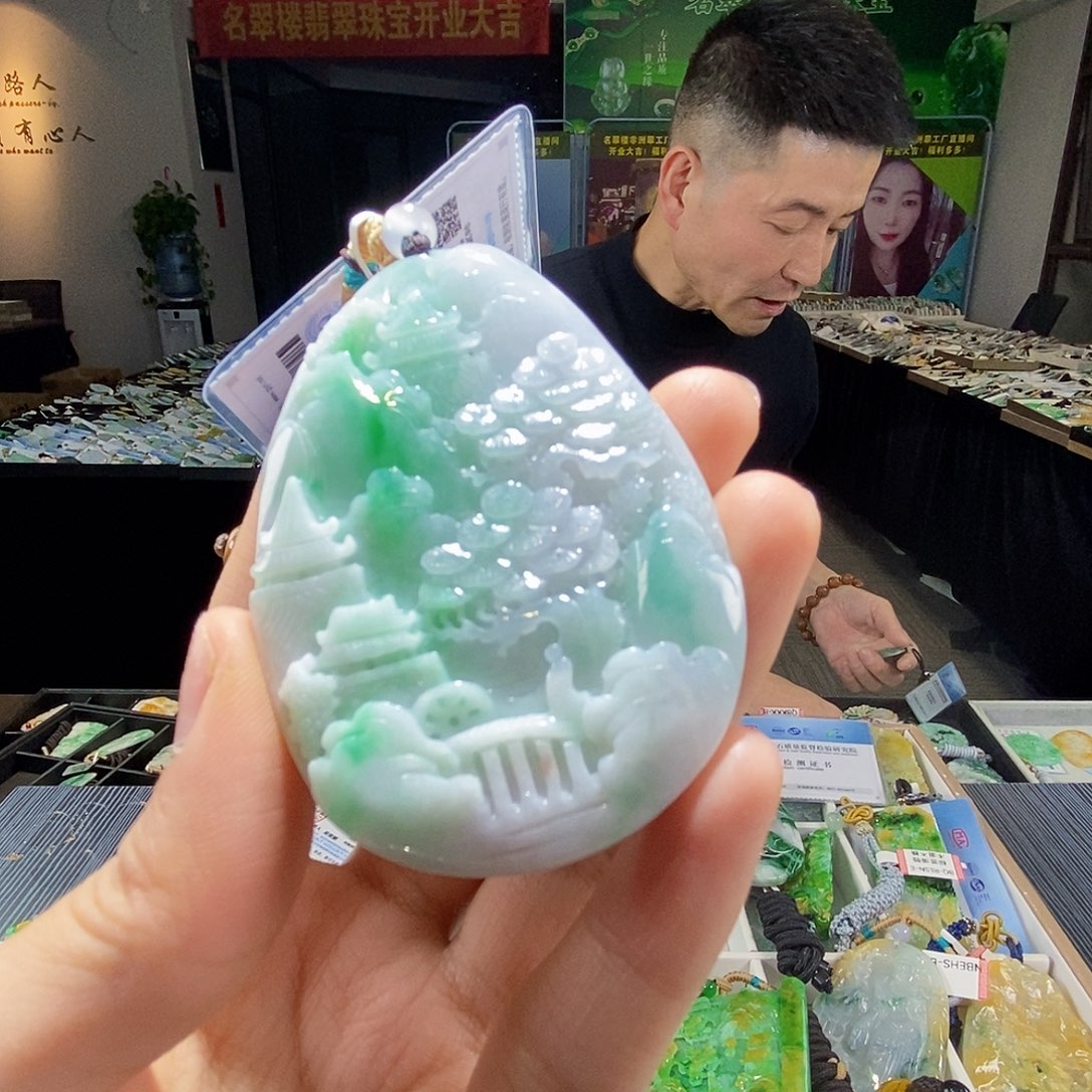 颈饰未镶嵌翡翠翡翠