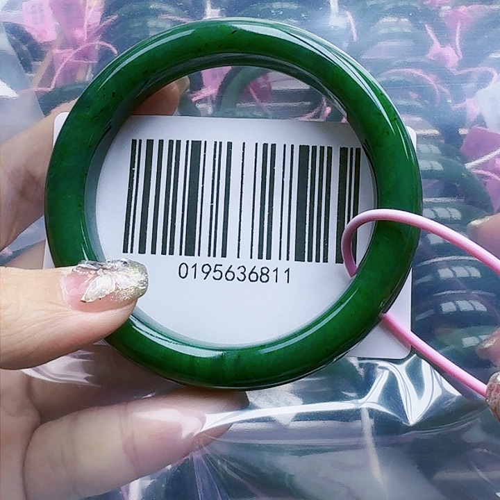 和田玉（碧玉）手镯未镶嵌5758