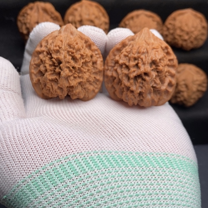 文玩核桃把件老款星