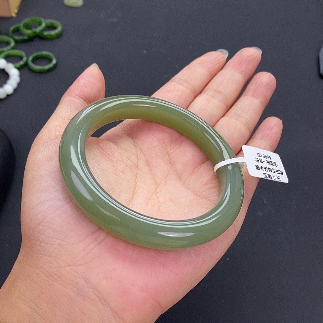 和田玉未镶嵌珠宝奇石和田玉手镯57.58