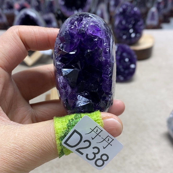 水晶大型摆件（非配饰）未镶嵌