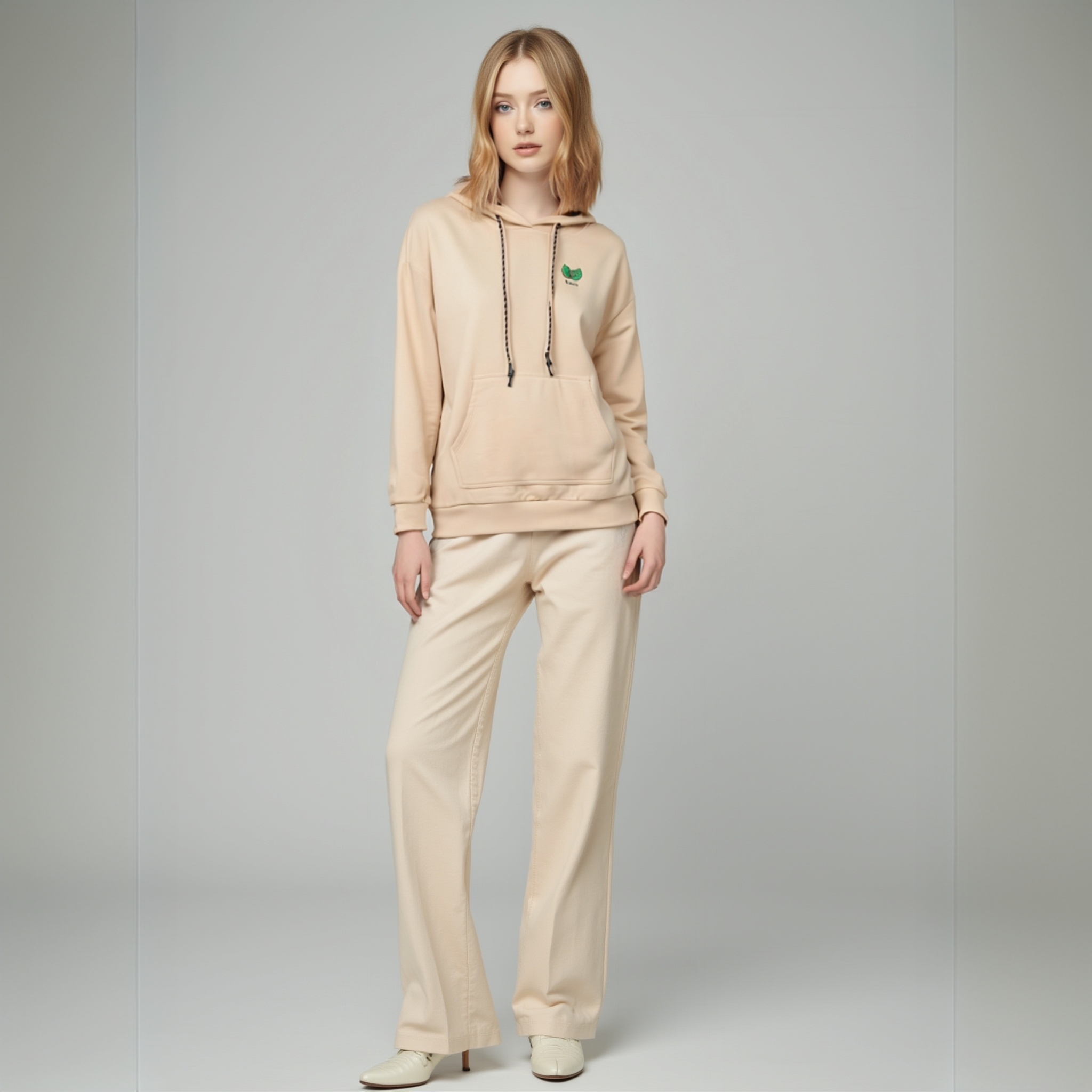 拉系列 反季连帽卫衣女秋纯色刺绣百搭休闲风百搭韩版鹿角帽上衣