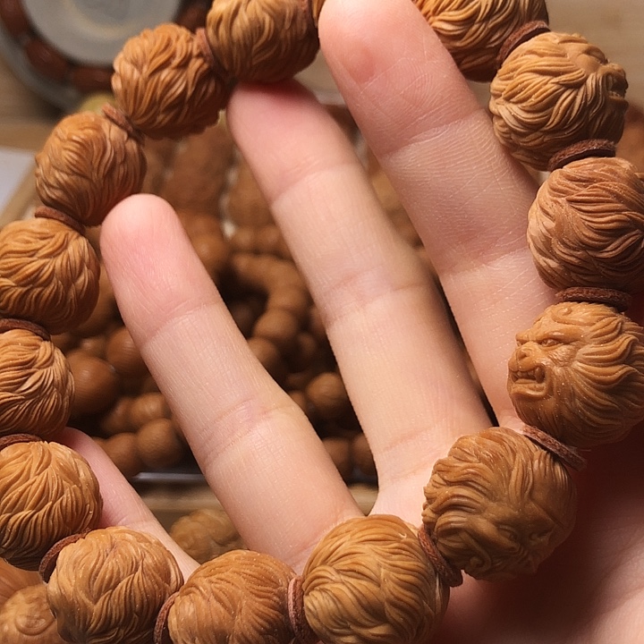 小****猴头大圣精修雕刻